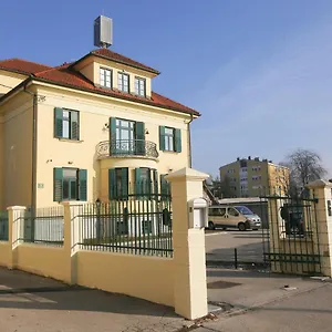 Katrca Liubliana